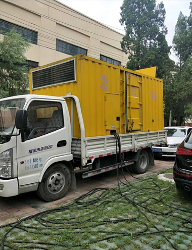 潮南发电车出租-柴油发电机组排烟系统设计要求及其考虑因素