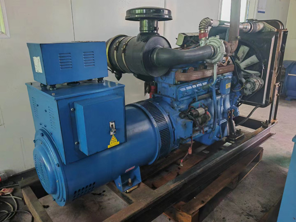 潮南100kW柴油发电机组使用多级机油有哪些优缺点？